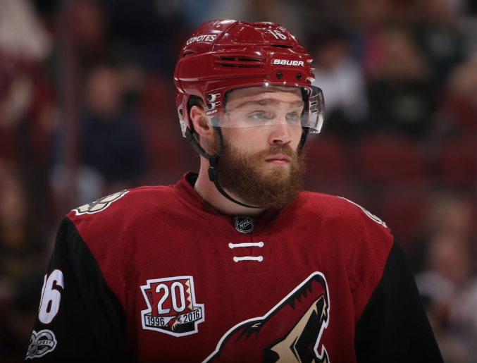 Marc Bergevin tenterait de mettre la main sur Max Domi...en utilisant Nikita....