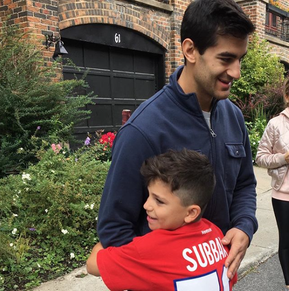 Max Pacioretty peut avoir un COEUR GROS COMME LA TERRE...WOW...