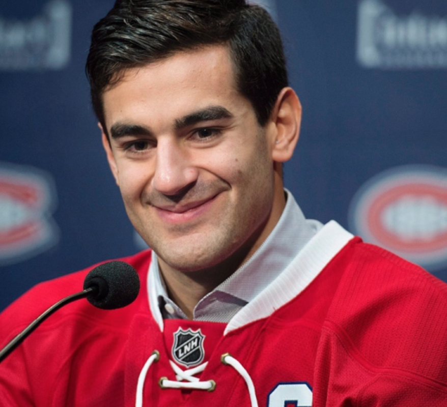 Max Pacioretty regarde ça, et il est crampé...