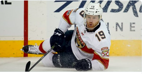 Mike Matheson reçoit des MENACES de MORT depuis sa charge vicieuse à l'endroit d'Elias Pettersson....