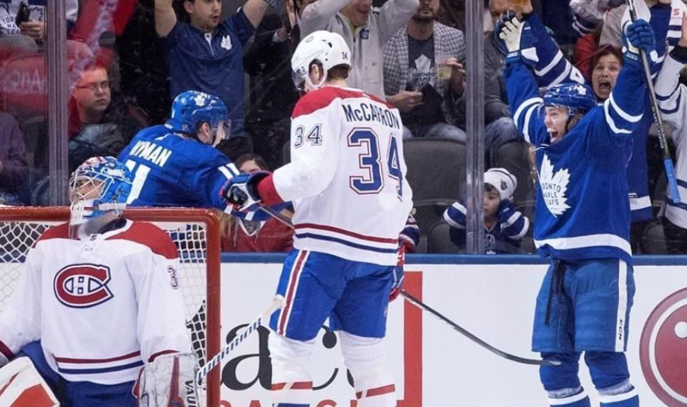 Mike McCarron s'est encore fait HUMILIER tout le match...mais Claude le protège....