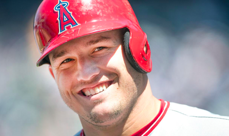 Mike Trout va empocher plus d'un DOLLAR...par seconde...