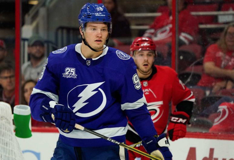 Mikhail Sergachev à New York?  Les Rangers ne lâchent pas le morceau..