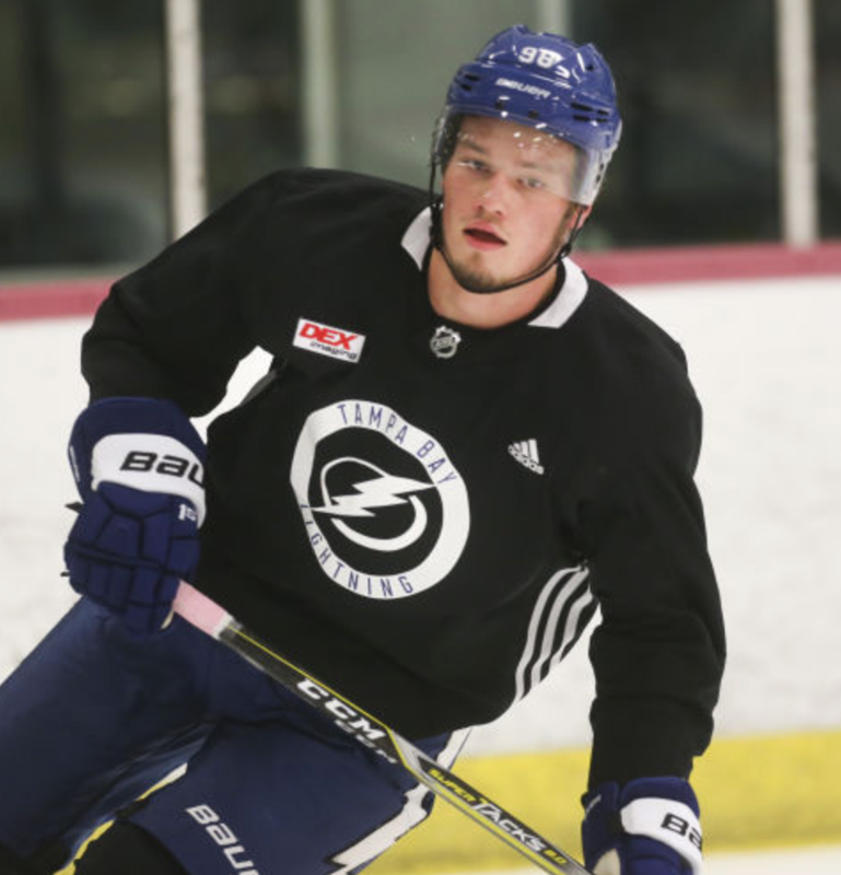 Mikhail Sergachev crache encore sur le Canadien...