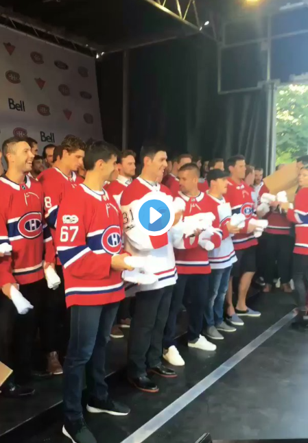Montréal...La VILLE des GROUPIES...