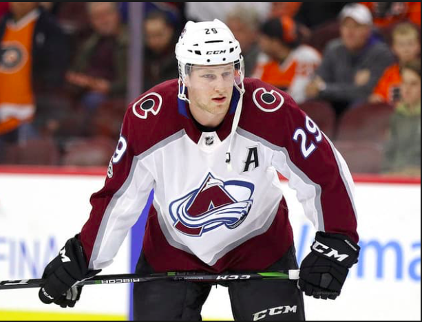 Nathan MacKinnon VISE Claude Julien....Drouin au Colorado?