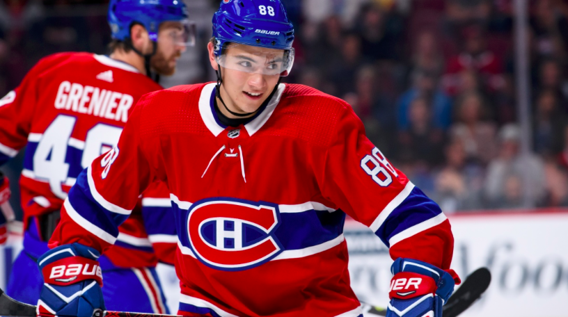 Nick Suzuki au CENTRE...pour les séries...