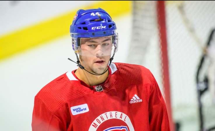 Nick Suzuki doit se sentir REJETÉ de la paire Poehling-Kotkaniemi....