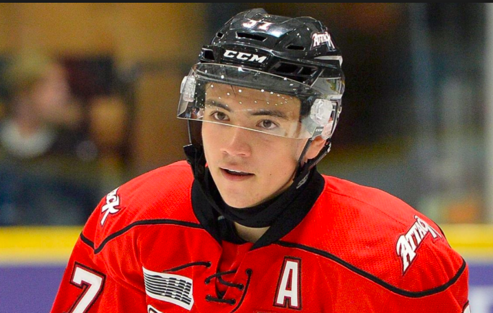 Nick Suzuki va apprendre quoi dans le JUNIOR?