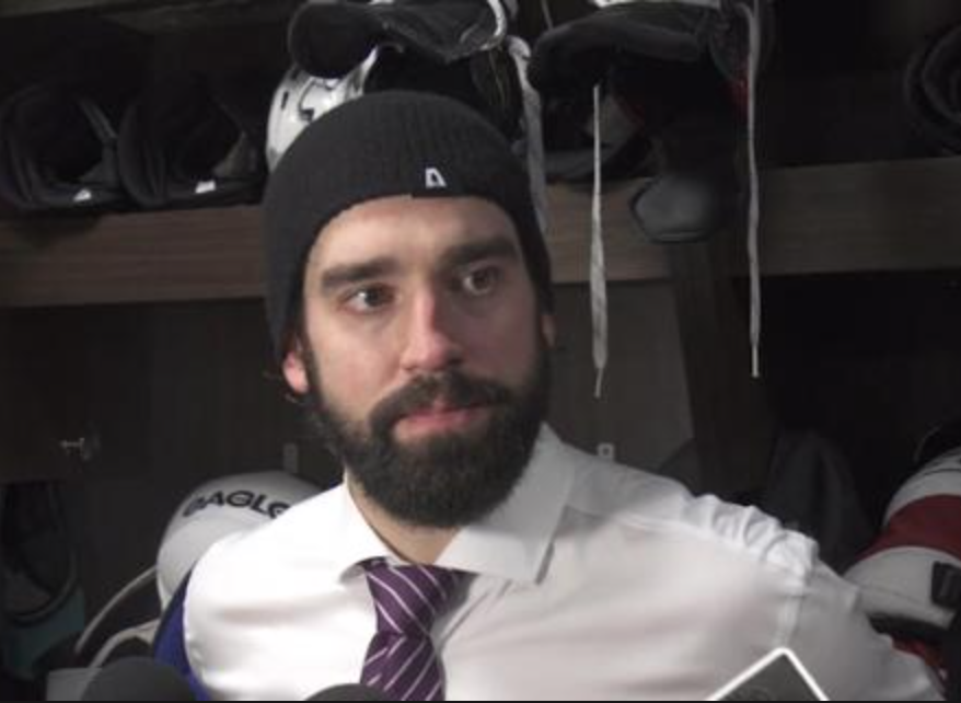 On dirait que c'est Carey Price qui s'est blessé...