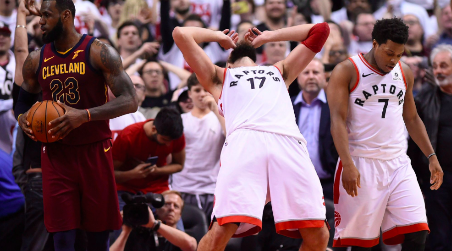 On ne comprend pas les Québécois PRO-TORONTO....