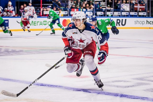 OUCH...Ceux qui disent qu'Alex Romanov est prêt pour la LNH...