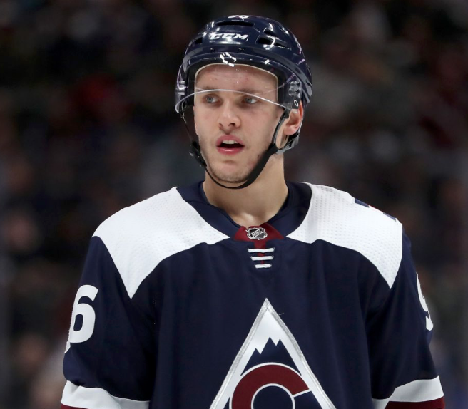 OUCH...Joe Sakic a humilié Mikko Rantanen...