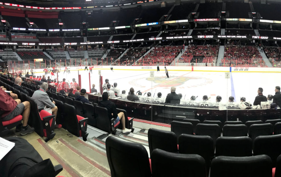 OUCH...Le hockey est mort à Ottawa...