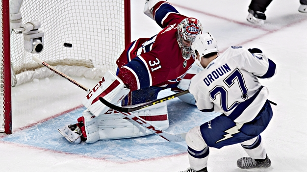 Patrick Kane-Jonathan Toews...ou...Jonathan Drouin-Carey Price...