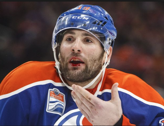  Patrick Maroon sera échangé d'ici la fin de la journée selon Pierre LeBrun...