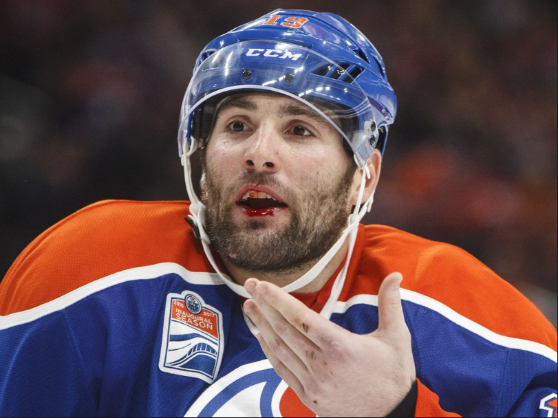 Patrick Maroon sera échangé...LE POUSSEUX DE PUCK!!!