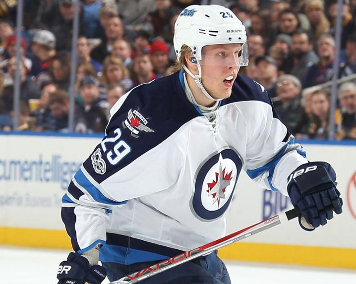 Patrik Laine s'inspire de Carey Price ?