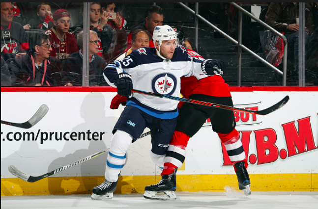 Paul Stastny... Va rester au Canada selon TSN WINNIPEG..