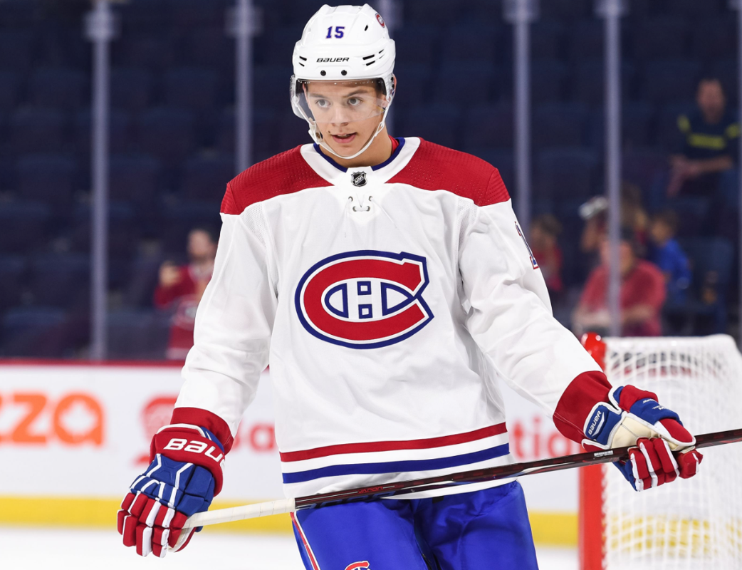 Pauvre Kotkaniemi, on dirait que Julien ne l'aime pas...