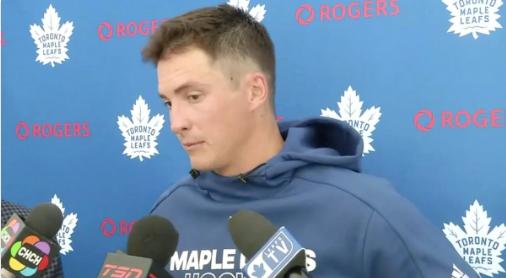 Pauvre Tyler Bozak...il serait plus HEUREUX à Montréal...
