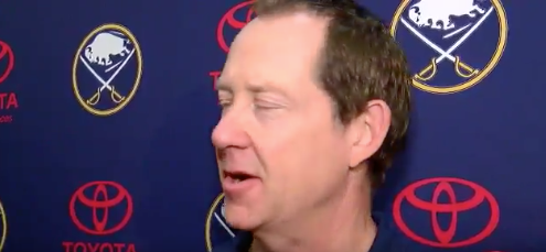  Phil Housley NIAISE un journaliste!!! HAHA!!!!