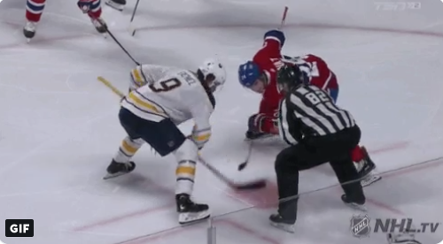 Phillip Danault humilié par Jack Eichel...