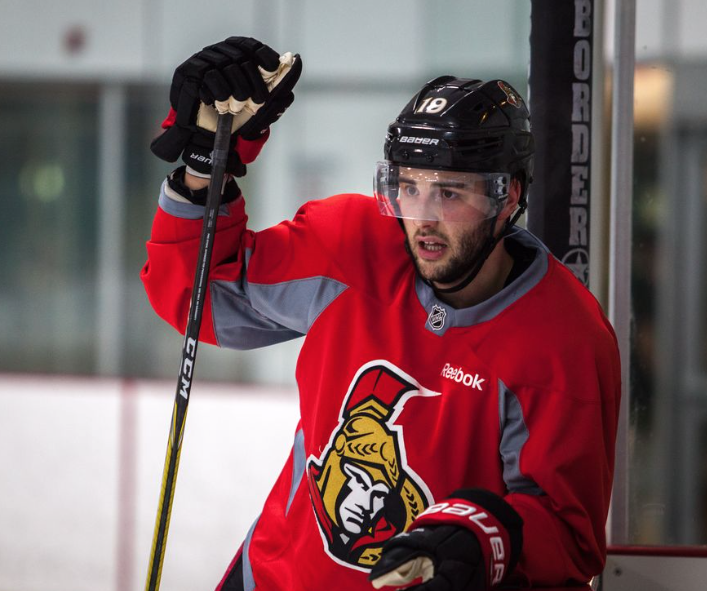 Pierre Dorion semble hésiter à envoyer l'un de ses soldats chez l'ennemi montréalais...