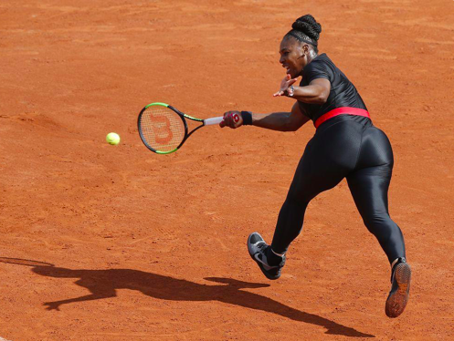 Plus de SUIT AFFREUX pour Serena Williams...