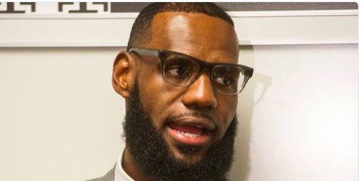 Pour que LeBron James devienne SÉCRÉTAIRE de l'ÉDUCATION aux États-Unis...