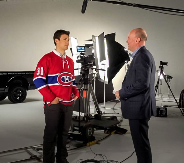 Pourquoi Carey Price est toujours malaisant en entrevue...