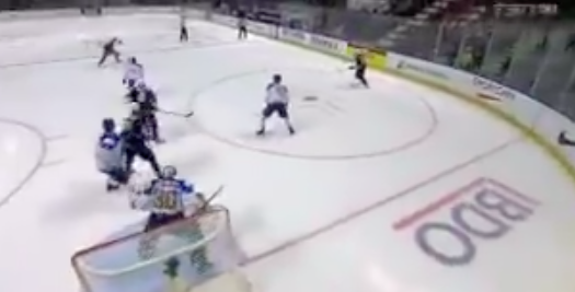 QUELLE PASSE de Ryan Poehling!!!!!