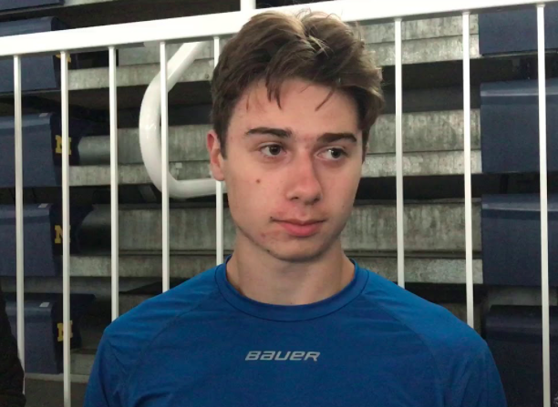 Quinn Hughes doit se calmer..