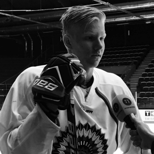 Rasmus Dahlin...le TREND à Montréal ce matin..