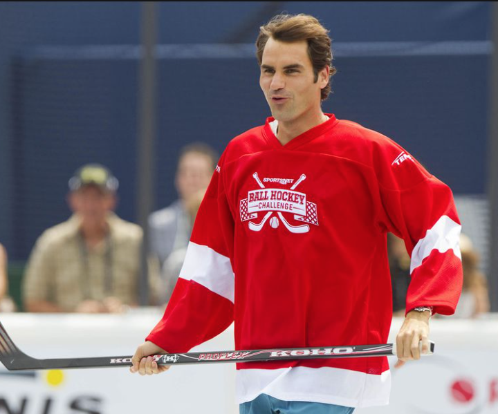  Roger Federer...Conseille..Nico Hischier..