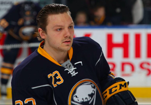 Sam Reinhart ne sera pas échangé...on t'attend Ryan....
