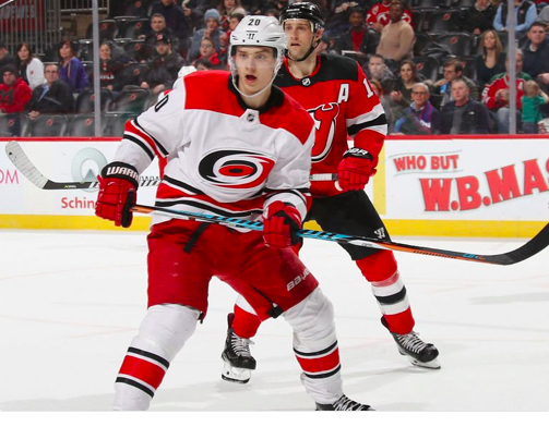 Sebastian Aho ou Noah Juulsen...