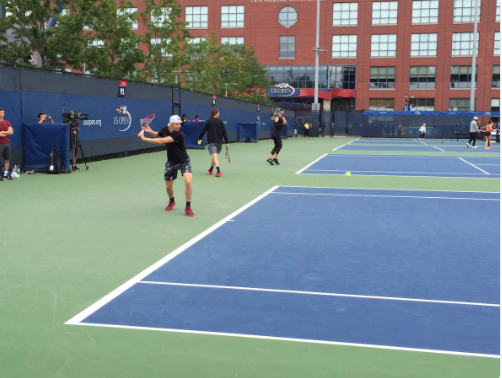 Shapovalov et Sharapova se DATENT déjà???? BEN NON!!!!