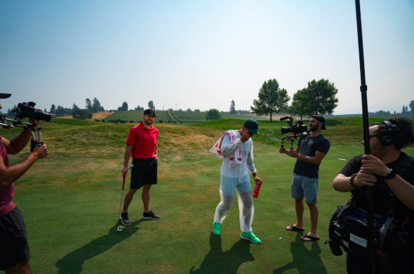  Shea Weber..Est peut-être LE JOUEUR DE HOCKEY le PLUS POPULAIRE de toute la LNH...