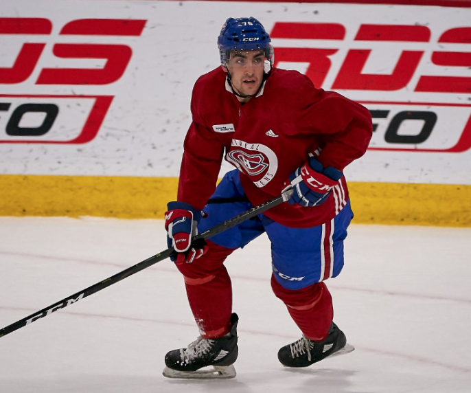 Si Josh Brook est utilisé à gauche au mondial junior...