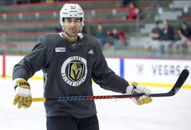 Si Max Pacioretty était vraiment un HEALTHY SRATCH...