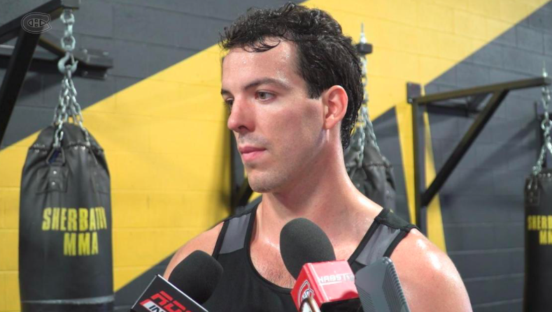 Simon Després a arrêté de faire le PARTY? Ou il fait le PARTY avec JOJO Bouchard?????