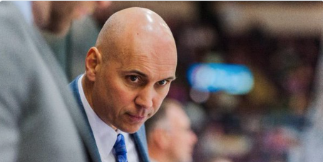  SLY a HUMILIÉ Nikita Scherbak devant tout le monde l'an dernier à Terre-Neuve...