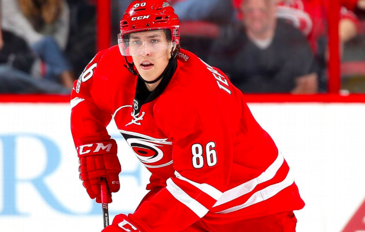 Teuvo Teravainen ou Alex Galchenyuk?