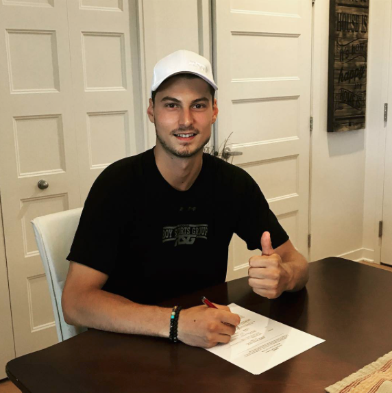 TIENS TIENS...De la job pour Zach Fucale...