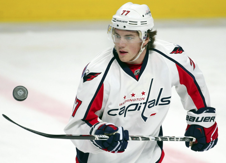 TJ Oshie se rapproche de Chicago!!!