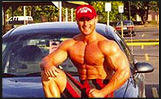 Trevor Timmins est au GYM en ce moment..