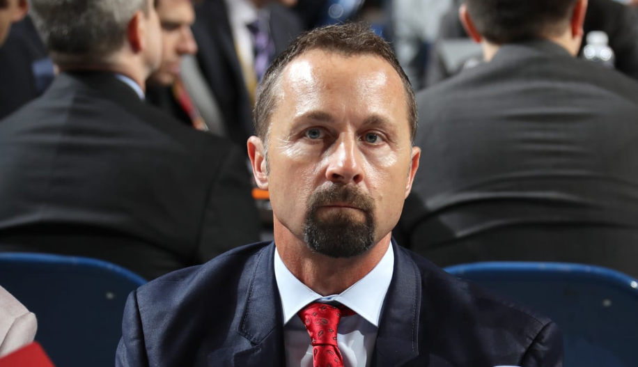 Trevor Timmins perdrait sa job aussi cet été???????