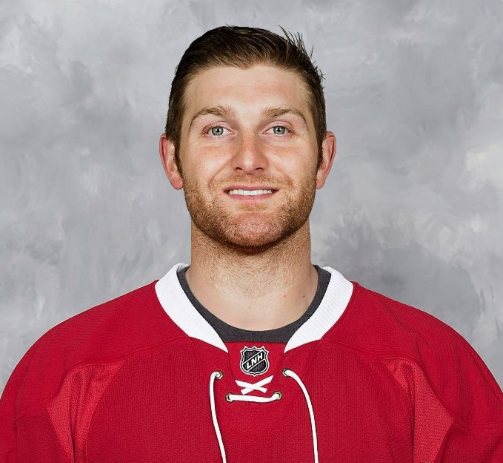 TSN 690 va CRACHER sur Karl Alzner toute l'année..
