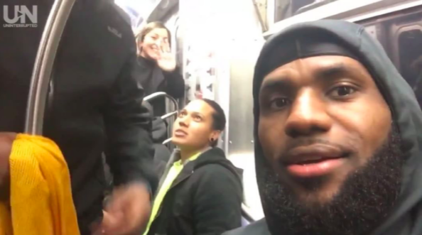 Un joueur du CH...va faire comme LeBron James...HAHA!!!